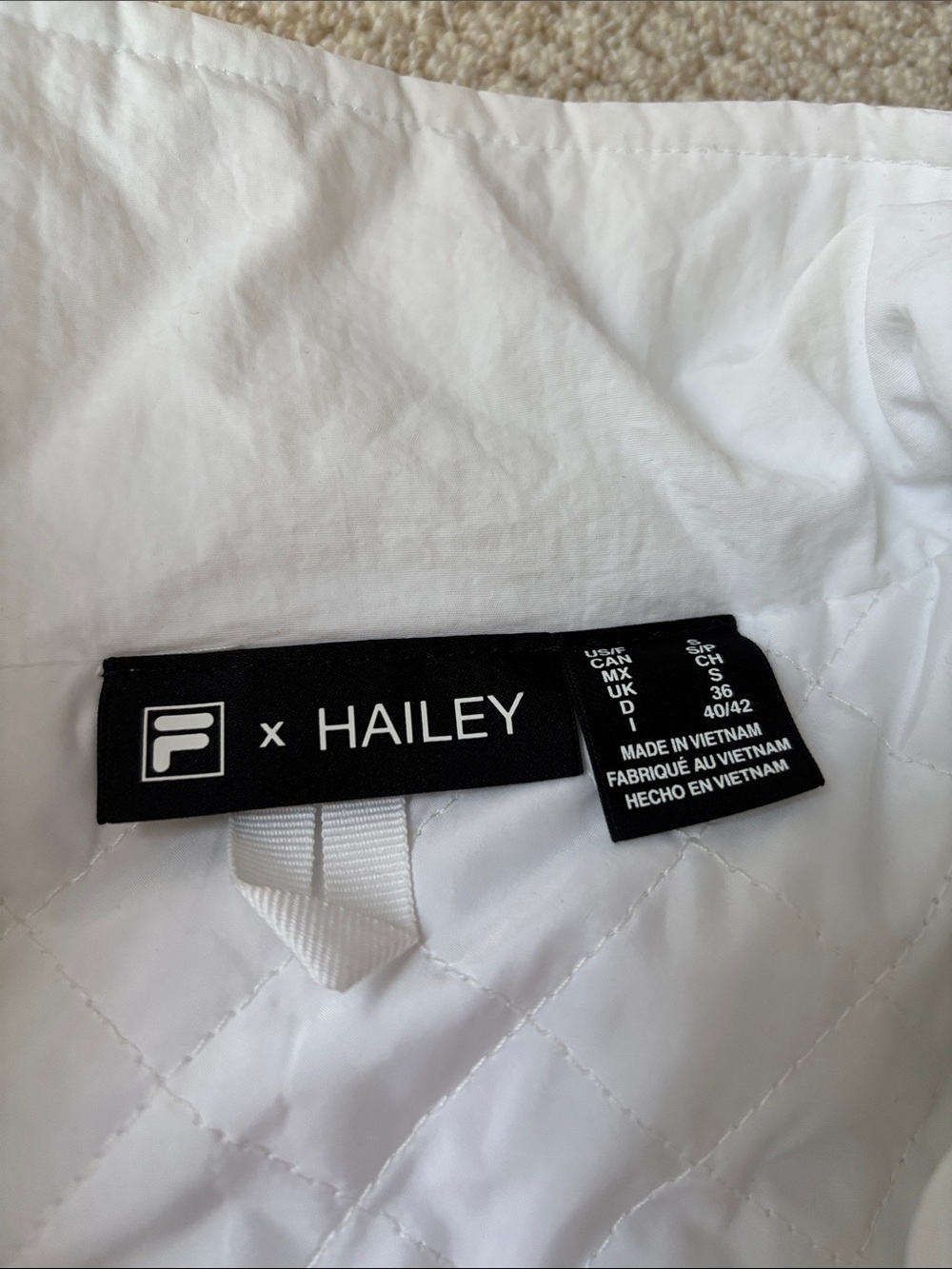 FILA x Hailey Bieber jacket - Picture 3 of 3